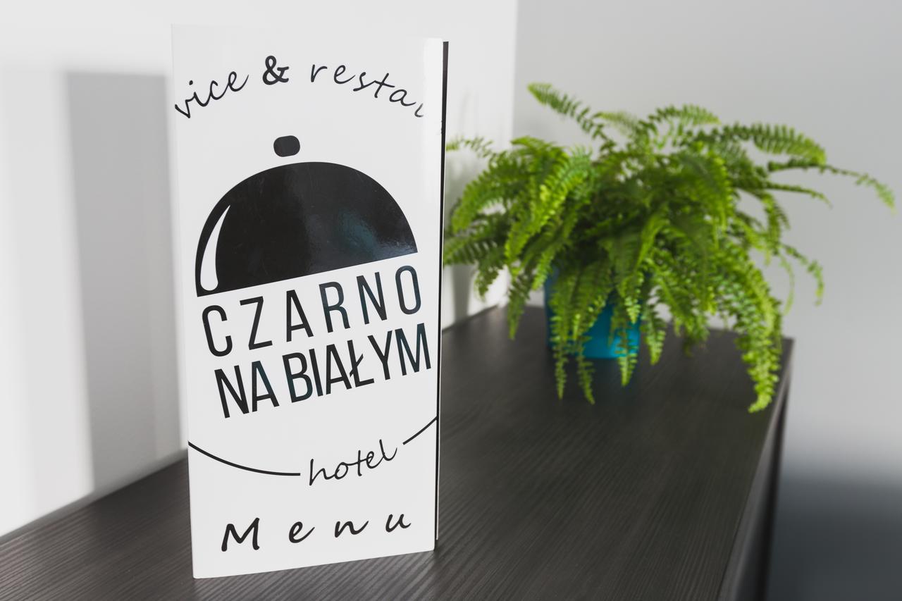 מלון קרקוב Czarno Na Bialym מראה חיצוני תמונה